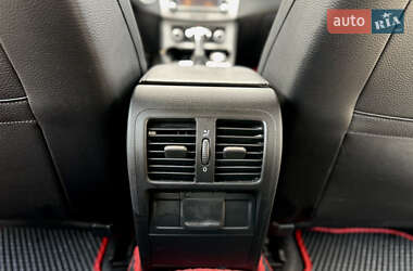 Купе Volkswagen CC / Passat CC 2010 в 