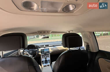 Купе Volkswagen CC / Passat CC 2012 в 
