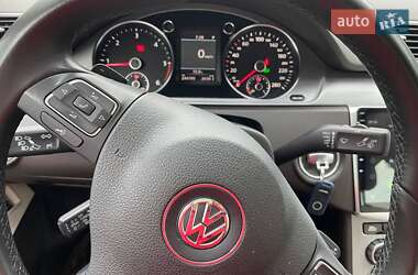 Купе Volkswagen CC / Passat CC 2012 в 