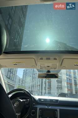 Купе Volkswagen CC / Passat CC 2012 в 