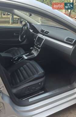 Купе Volkswagen CC / Passat CC 2012 в 