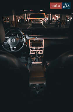 Купе Volkswagen CC / Passat CC 2013 в 