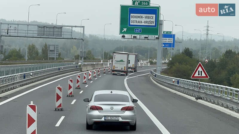 Купе Volkswagen CC / Passat CC 2015 в Самборе