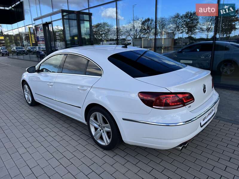 Купе Volkswagen CC / Passat CC 2014 в Киеве