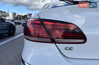 Купе Volkswagen CC / Passat CC 2014 в 