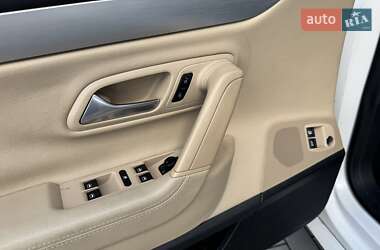 Купе Volkswagen CC / Passat CC 2014 в 