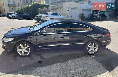 Купе Volkswagen CC / Passat CC 2009 в 