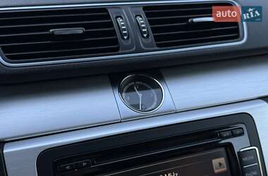Купе Volkswagen CC / Passat CC 2013 в 