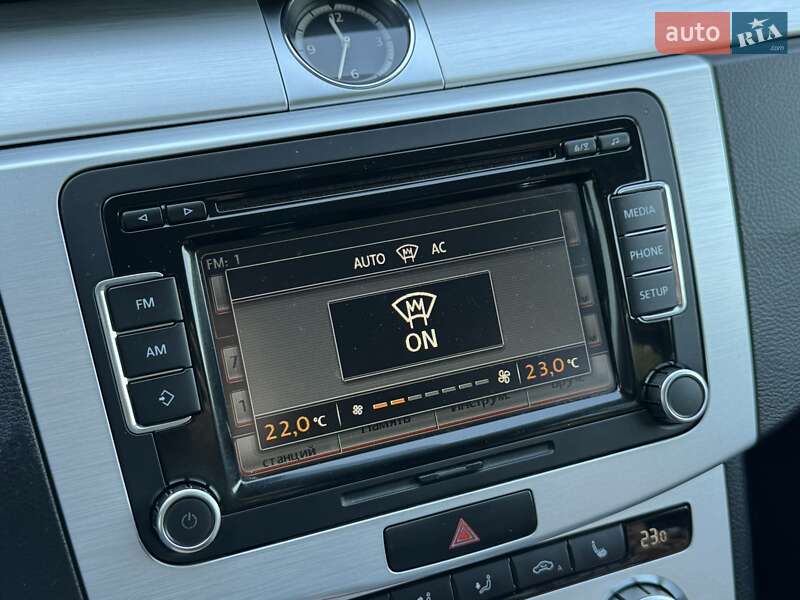 Купе Volkswagen CC / Passat CC 2013 в Тернополі
