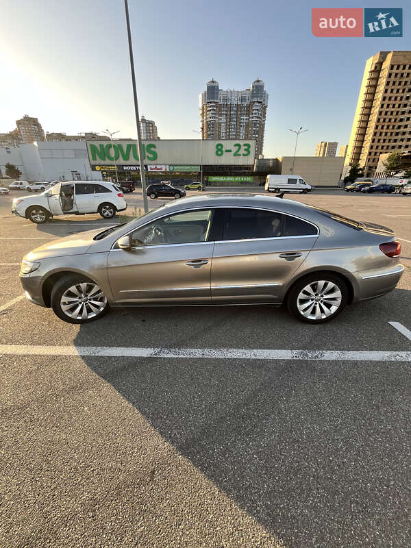 Купе Volkswagen CC / Passat CC 2012 в Луцке