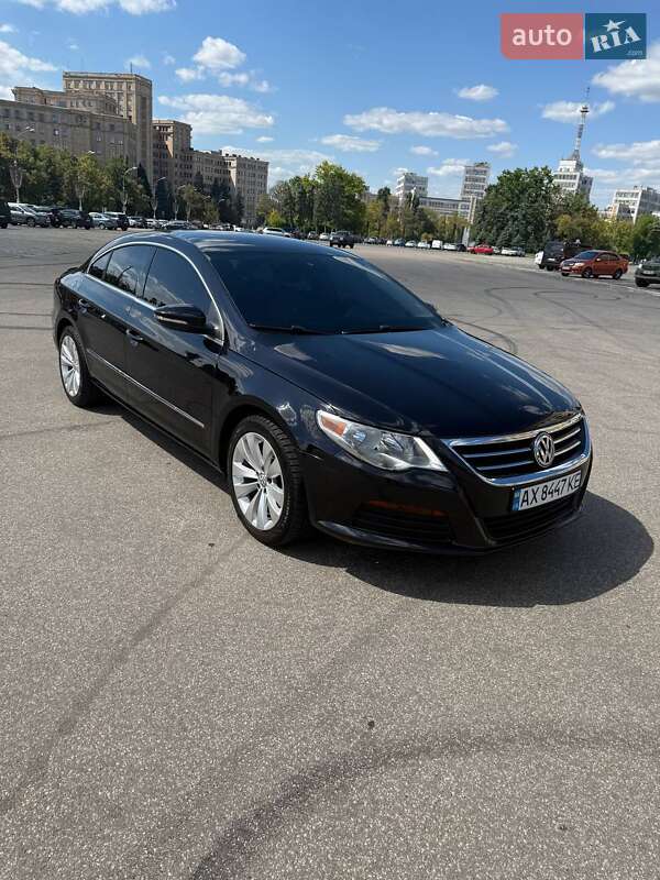 Купе Volkswagen CC / Passat CC 2011 в Харькове