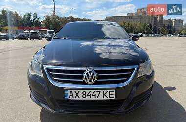 Купе Volkswagen CC / Passat CC 2011 в 