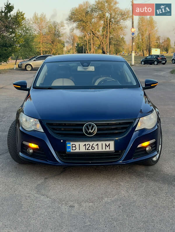 Купе Volkswagen CC / Passat CC 2008 в Кам'янському