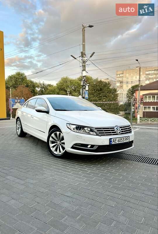 Купе Volkswagen CC / Passat CC 2012 в Кропивницком