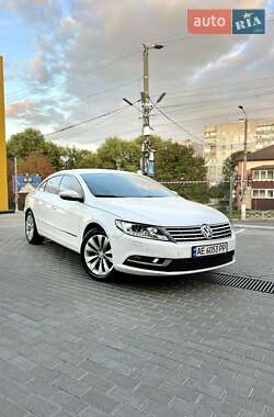 Купе Volkswagen CC / Passat CC 2012 в 