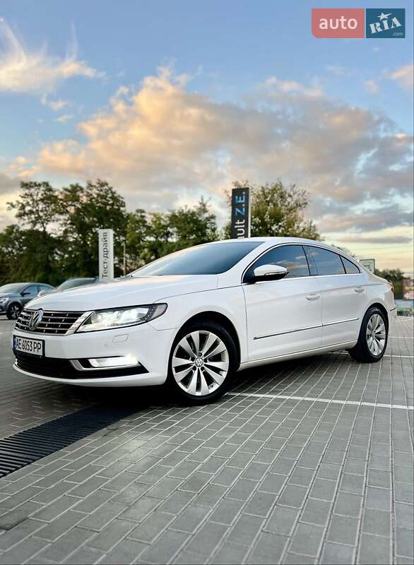 Купе Volkswagen CC / Passat CC 2012 в Кропивницком