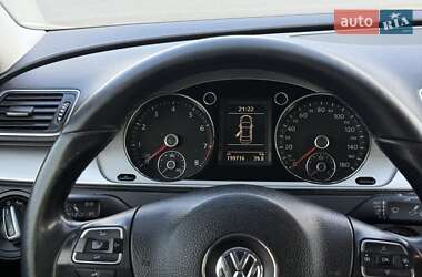 Купе Volkswagen CC / Passat CC 2012 в 