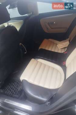 Купе Volkswagen CC / Passat CC 2015 в 