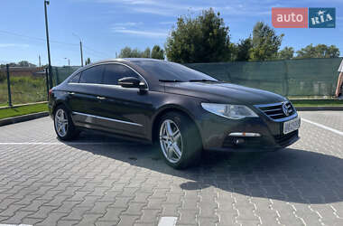 Купе Volkswagen CC / Passat CC 2010 в 