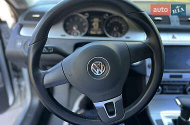 Купе Volkswagen CC / Passat CC 2009 в 