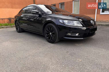 Купе Volkswagen CC / Passat CC 2014 в 