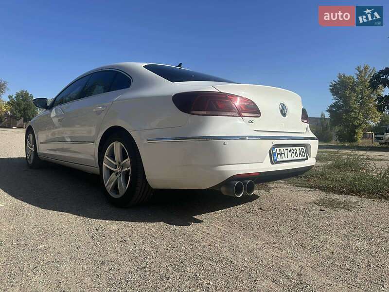 Купе Volkswagen CC / Passat CC 2012 в Херсоне