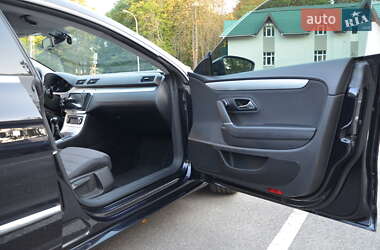 Купе Volkswagen CC / Passat CC 2010 в 