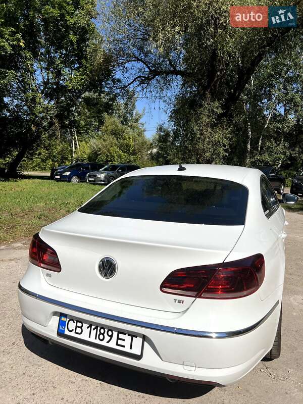 Купе Volkswagen CC / Passat CC 2016 в Чернігові