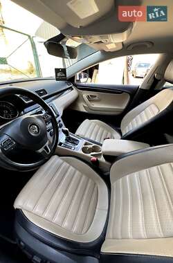 Купе Volkswagen CC / Passat CC 2016 в 