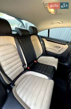 Купе Volkswagen CC / Passat CC 2016 в 