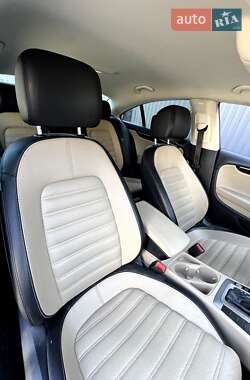 Купе Volkswagen CC / Passat CC 2016 в 