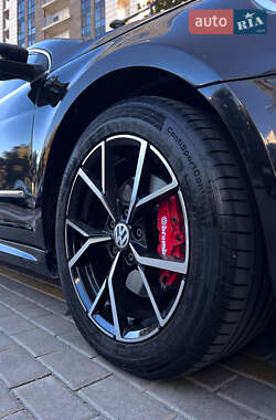 Купе Volkswagen CC / Passat CC 2010 в 