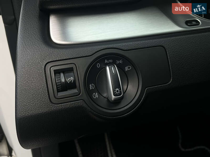 Купе Volkswagen CC / Passat CC 2011 в Харькове