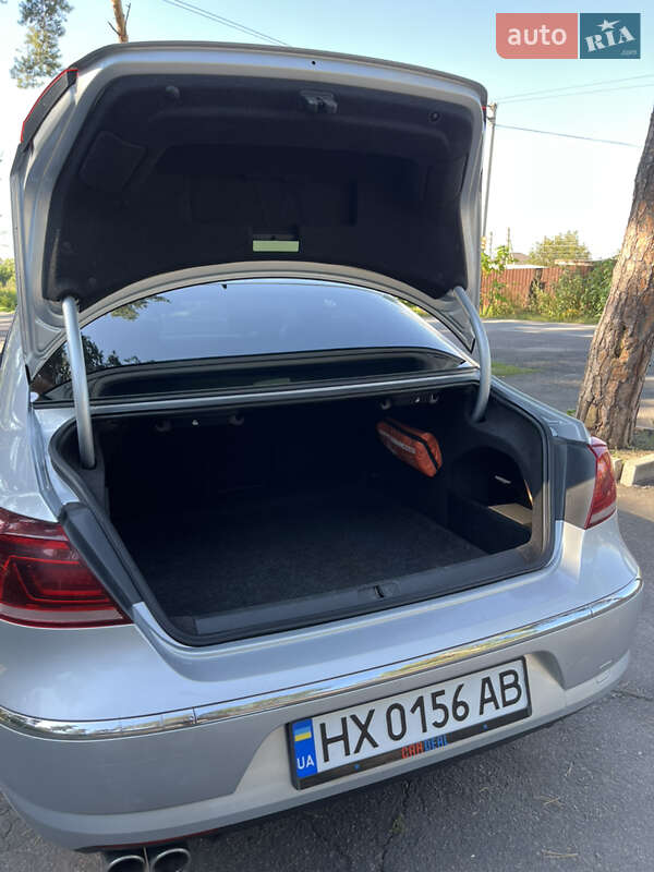 Купе Volkswagen CC / Passat CC 2012 в Виннице