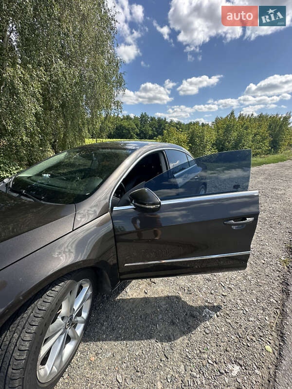 Купе Volkswagen CC / Passat CC 2016 в Лохвице