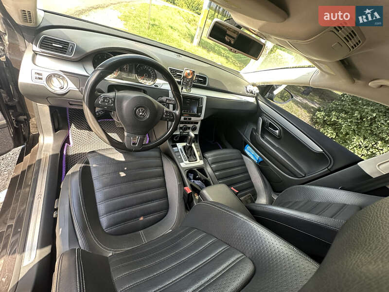 Купе Volkswagen CC / Passat CC 2016 в Лохвице
