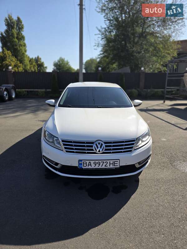 Купе Volkswagen CC / Passat CC 2012 в Умани