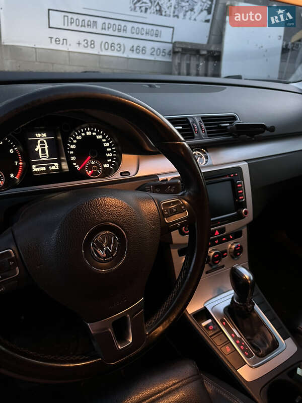 Купе Volkswagen CC / Passat CC 2012 в Каменке-Бугской