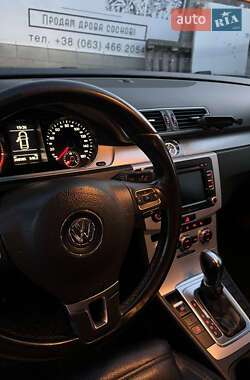 Купе Volkswagen CC / Passat CC 2012 в 