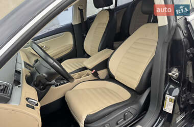 Купе Volkswagen CC / Passat CC 2015 в 