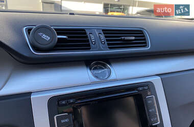 Купе Volkswagen CC / Passat CC 2014 в 