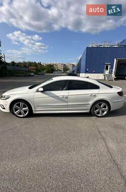 Купе Volkswagen CC / Passat CC 2013 в 
