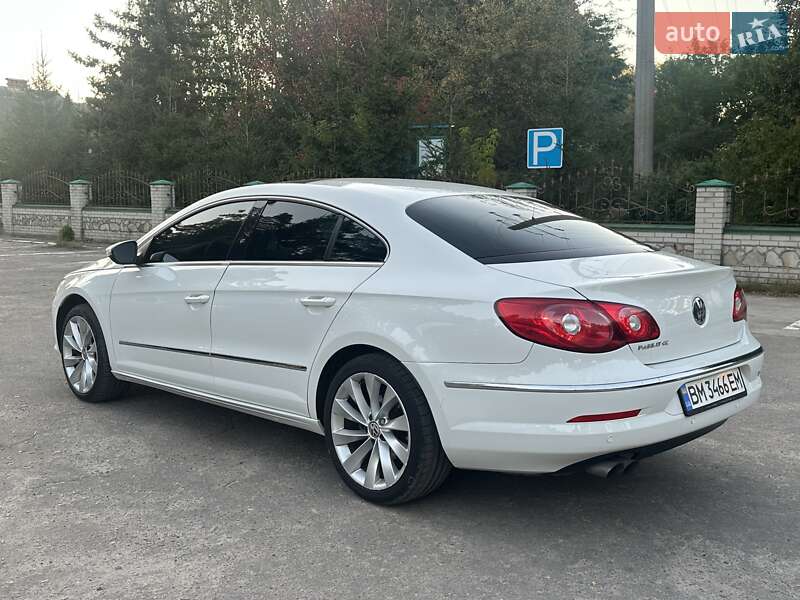 Купе Volkswagen CC / Passat CC 2010 в Сумах