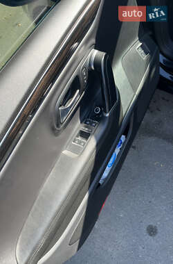 Купе Volkswagen CC / Passat CC 2012 в 
