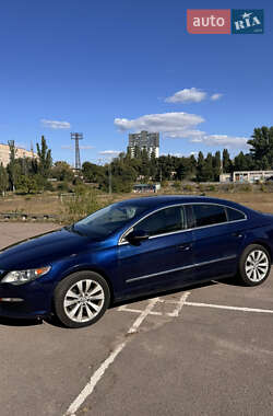 Купе Volkswagen CC / Passat CC 2010 в 