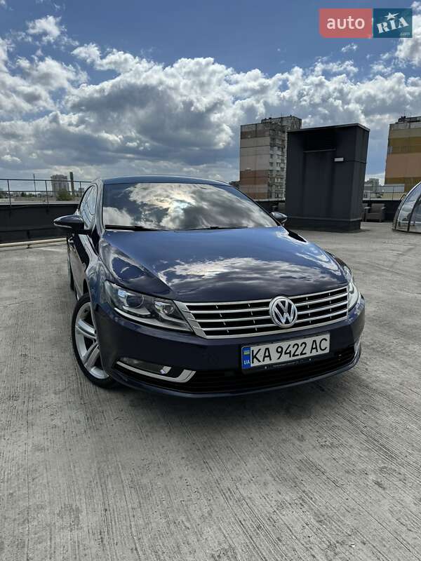 Купе Volkswagen CC / Passat CC 2014 в 
