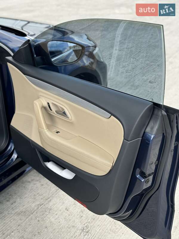Купе Volkswagen CC / Passat CC 2014 в Киеве