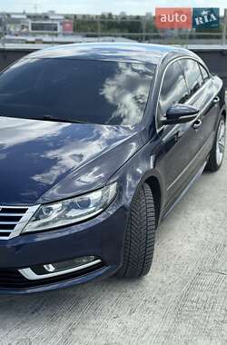 Купе Volkswagen CC / Passat CC 2014 в 