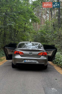 Купе Volkswagen CC / Passat CC 2012 в 