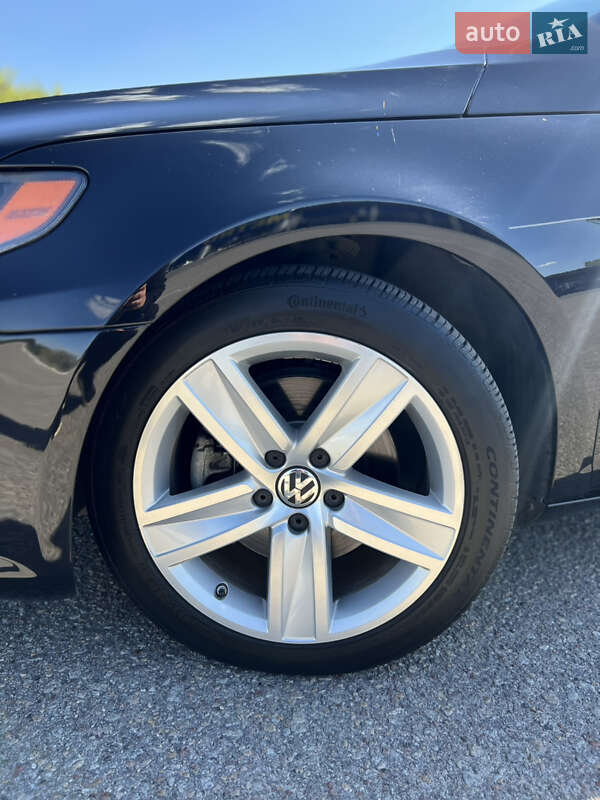 Купе Volkswagen CC / Passat CC 2015 в Днепре